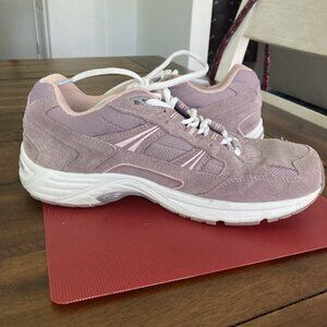 Vionic women's PERFORMANCE: WALKING 23Walk Classic Sneaker